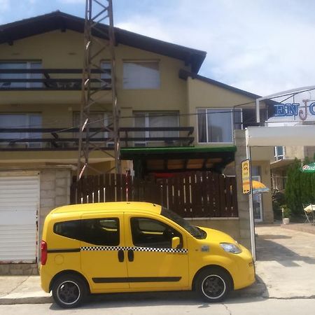 Enjoy Guest House 골든샌드 외부 사진