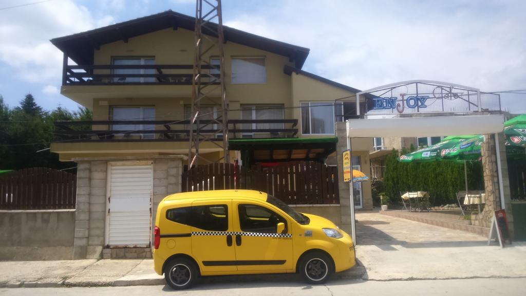 Enjoy Guest House 골든샌드 외부 사진